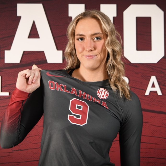 Elise Hani athlete profile head shot