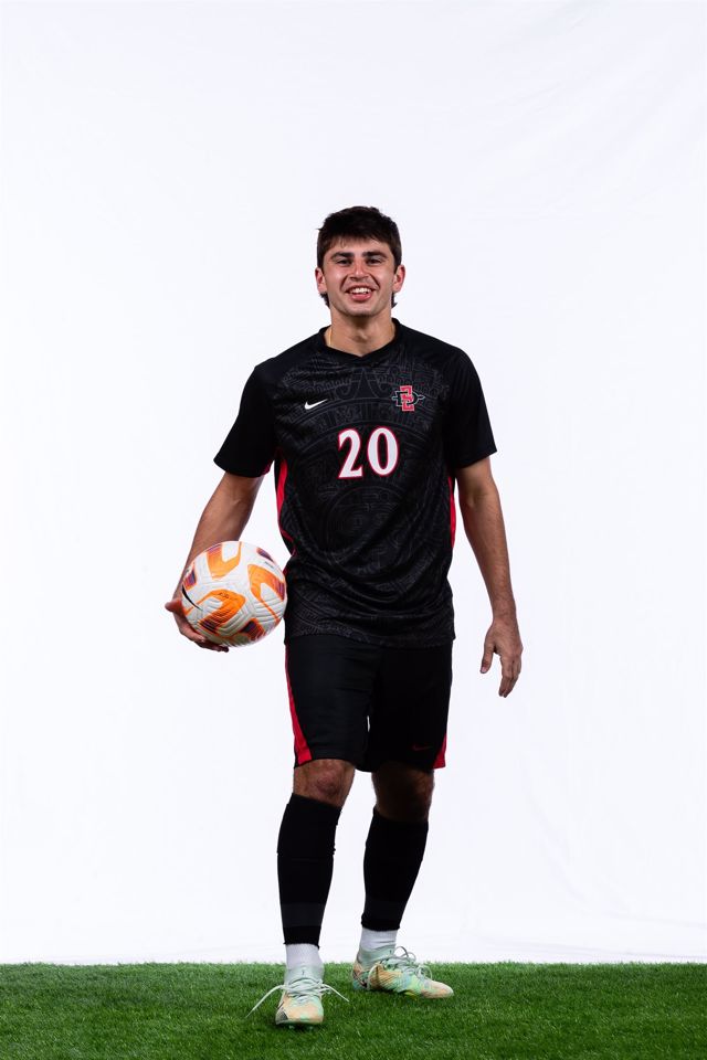 Athlete profile featured image number 2 of 5