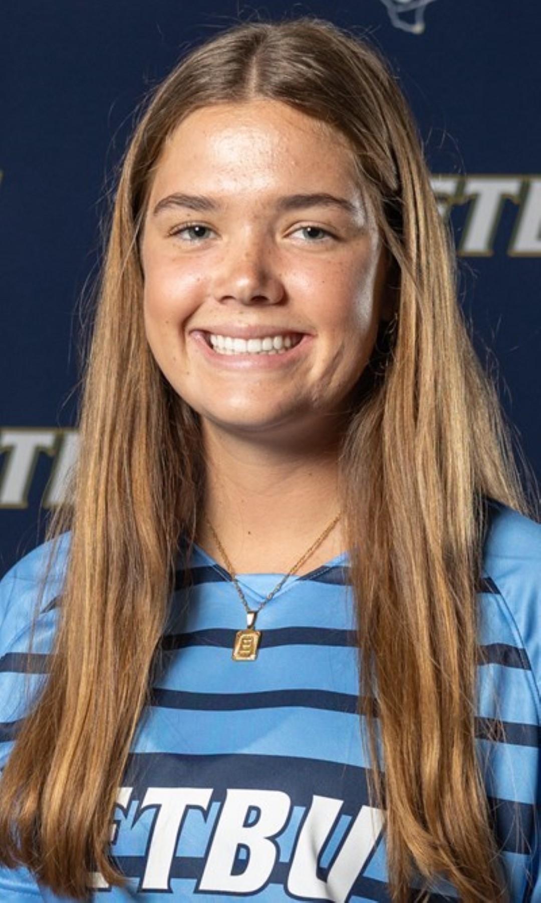 Elizabeth Wynne athlete profile head shot