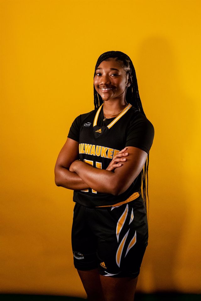 Athlete profile featured image number 2 of 4