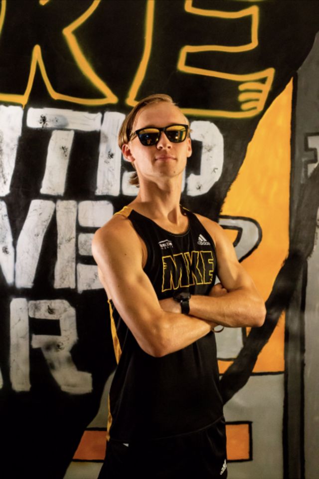 Athlete profile featured image number 1 of 5