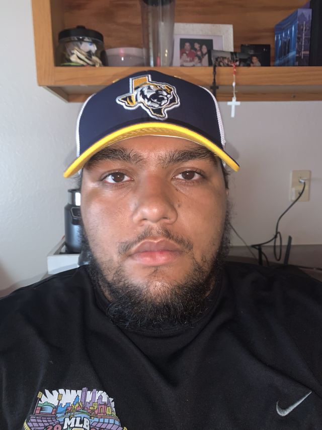 Athlete profile featured image number 1 of 4