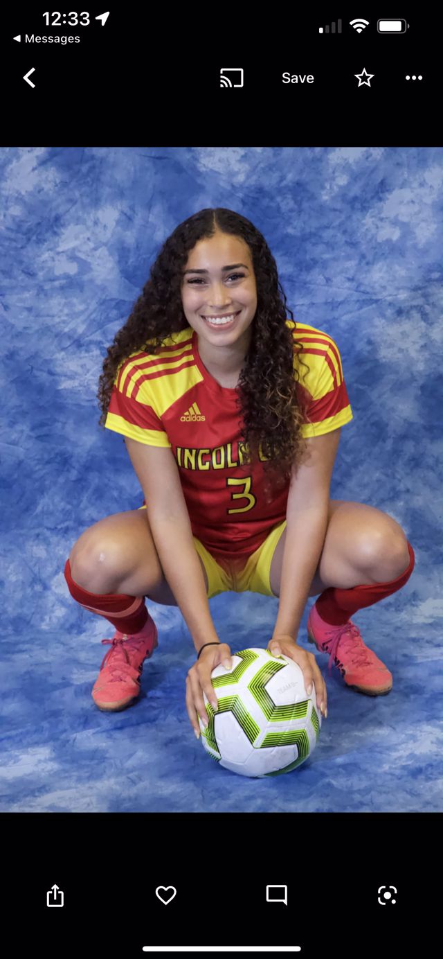 Athlete profile featured image number 1 of 5