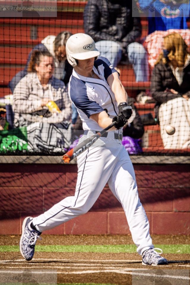 Athlete profile featured image number 3 of 4