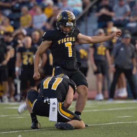 Emanuel Aguilar athlete profile head shot
