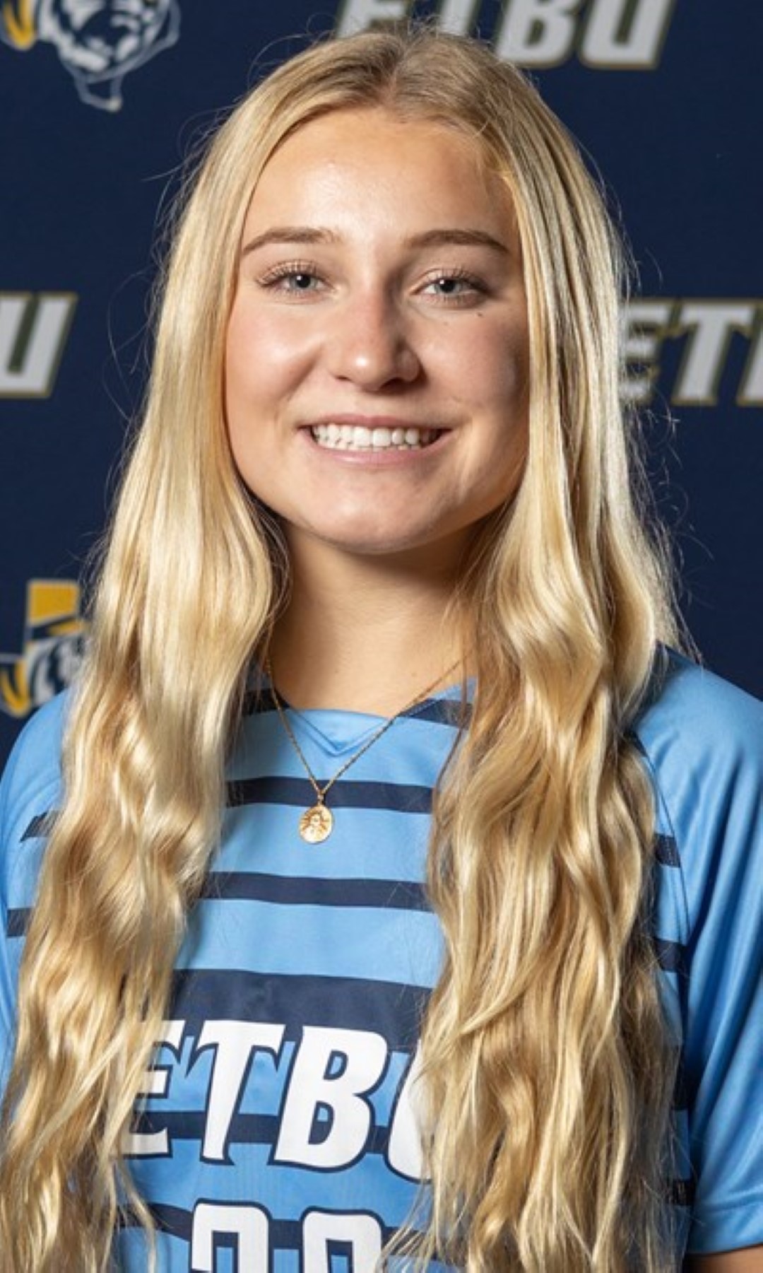 Kate Raynal athlete profile head shot