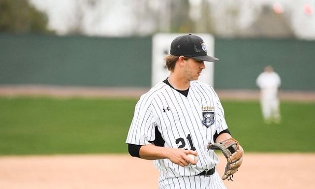 Athlete profile featured image number 3 of 4