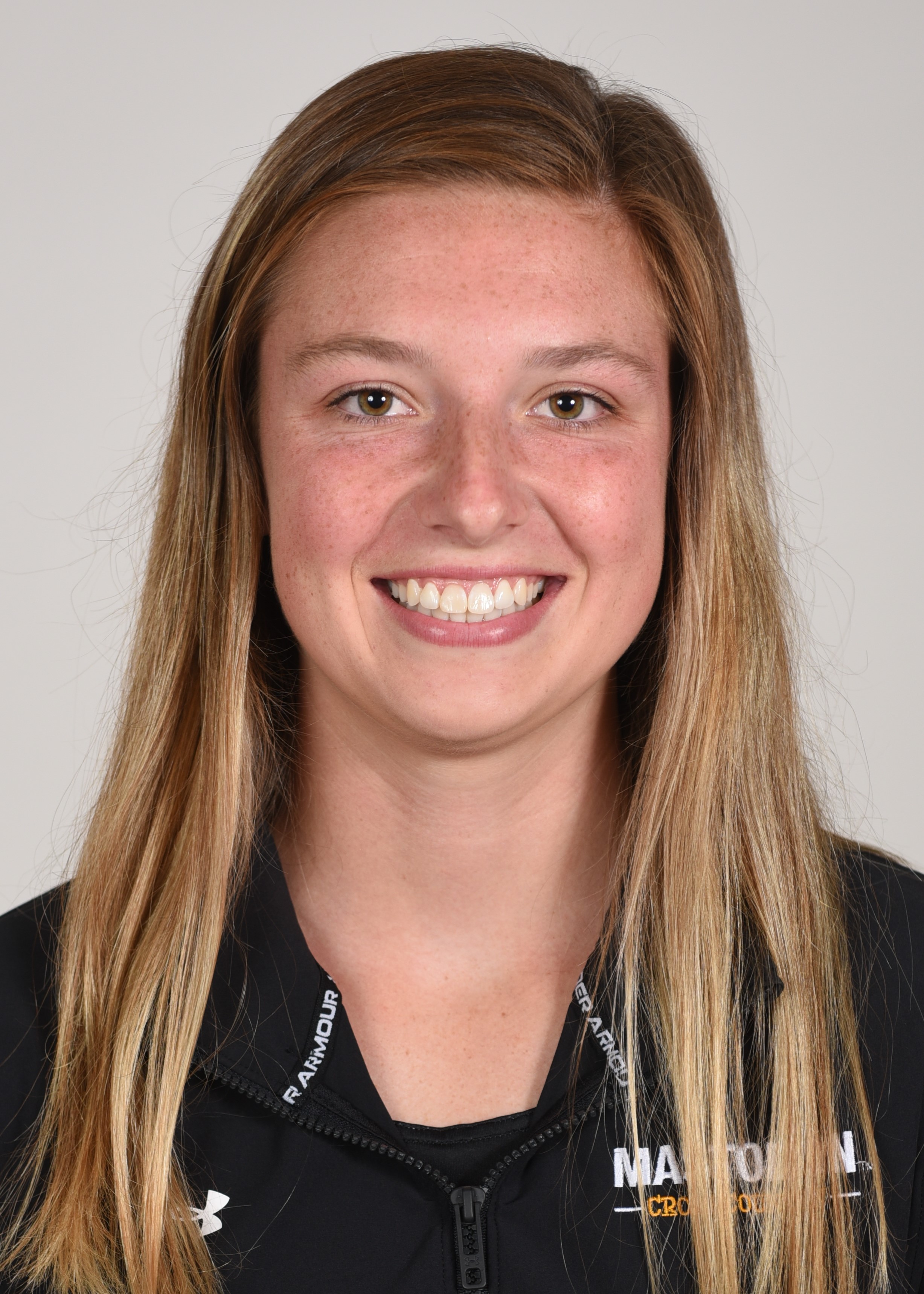 Makaila Groves athlete profile head shot