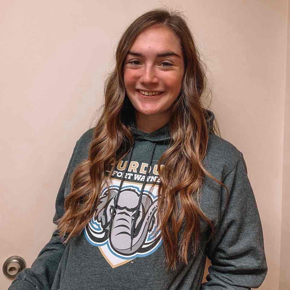Samantha Farmer athlete profile head shot