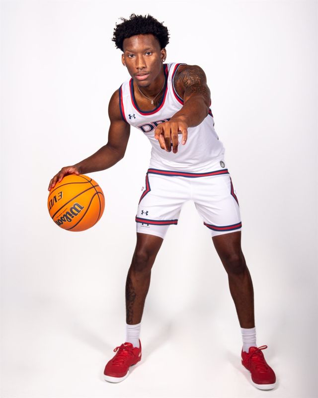 Athlete profile featured image number 3 of 4