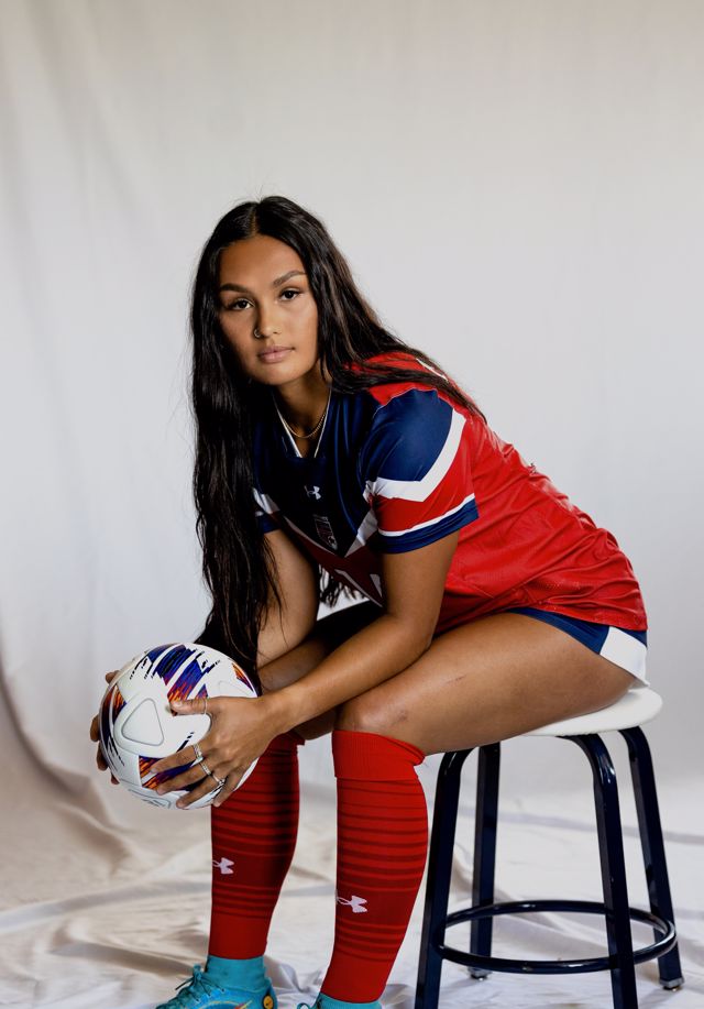 Athlete profile featured image number 3 of 5
