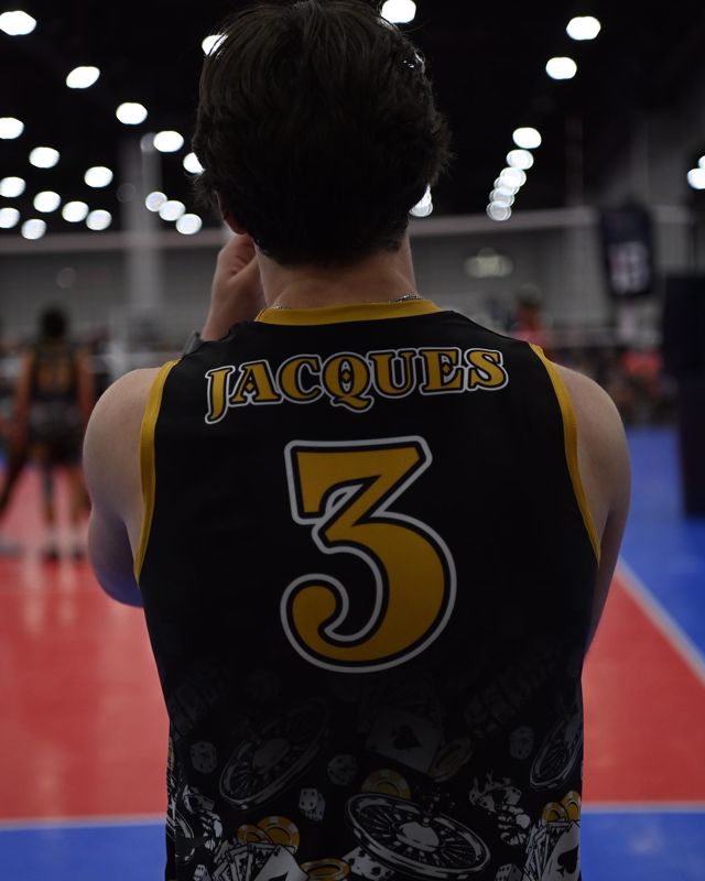 Athlete profile featured image number 1 of 4