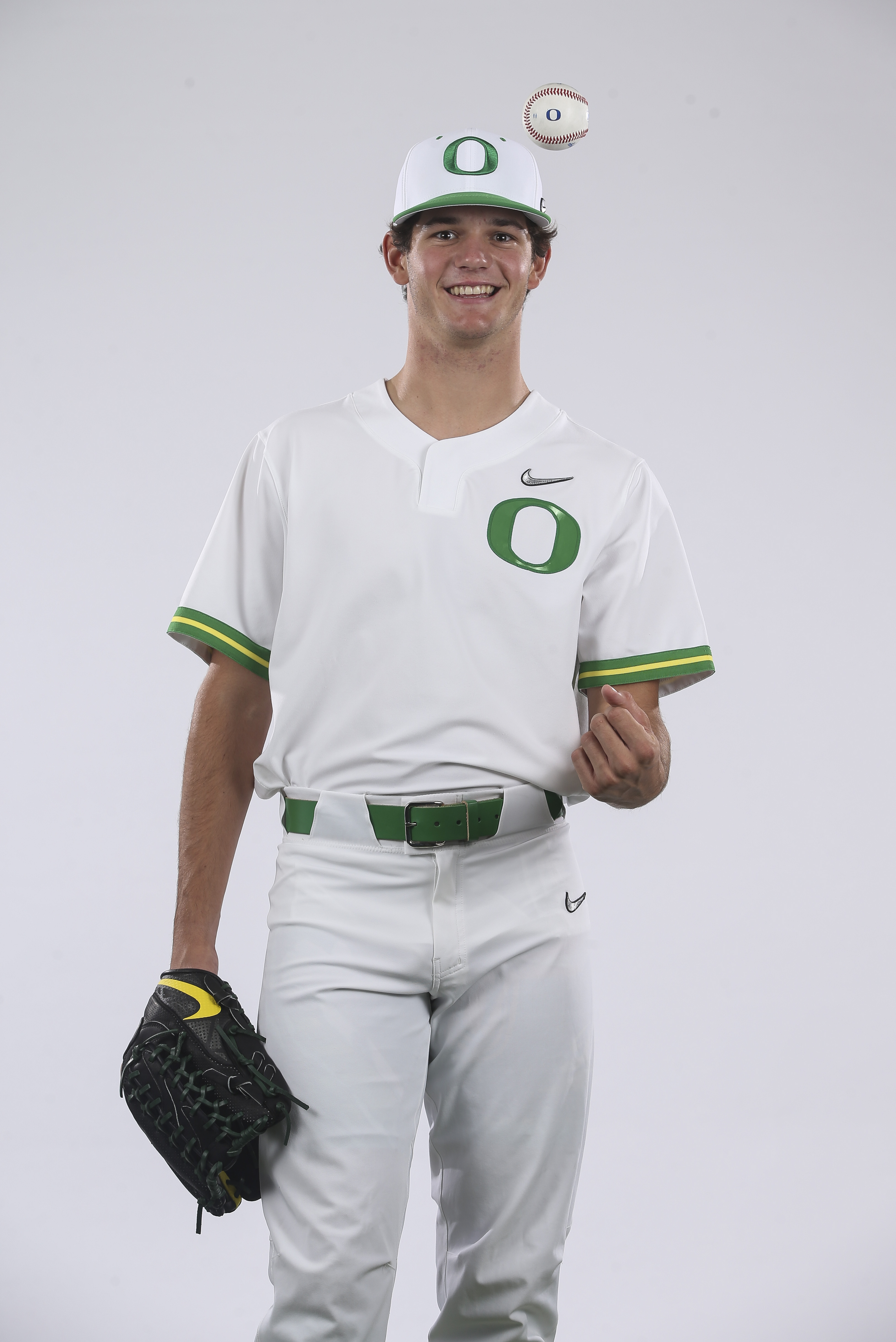 Grayson Grinsell, Outfielder, Left Handed Pitcher, Oregon Ducks - NIL  Profile - Opendorse