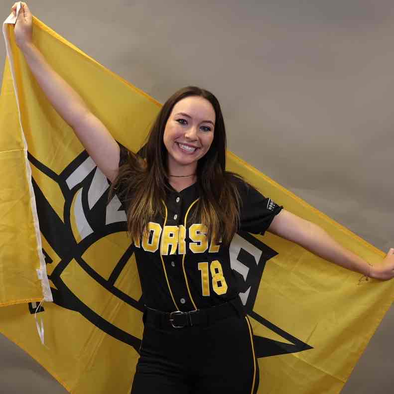 Alicia Flores athlete profile head shot