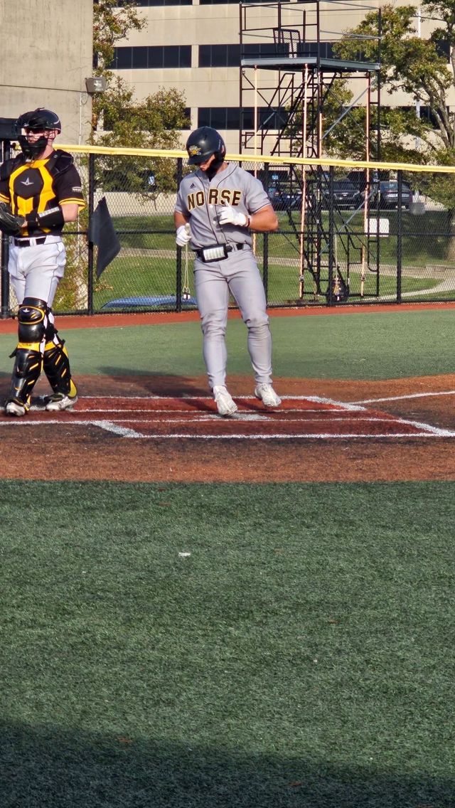 Athlete profile featured image number 1 of 5