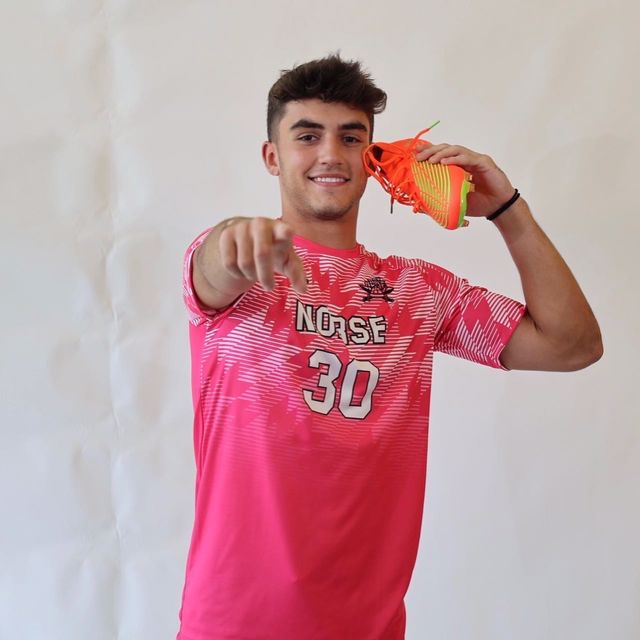 Athlete profile featured image number 1 of 4