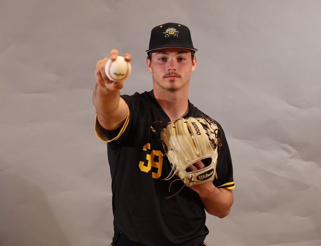 Athlete profile featured image number 1 of 4