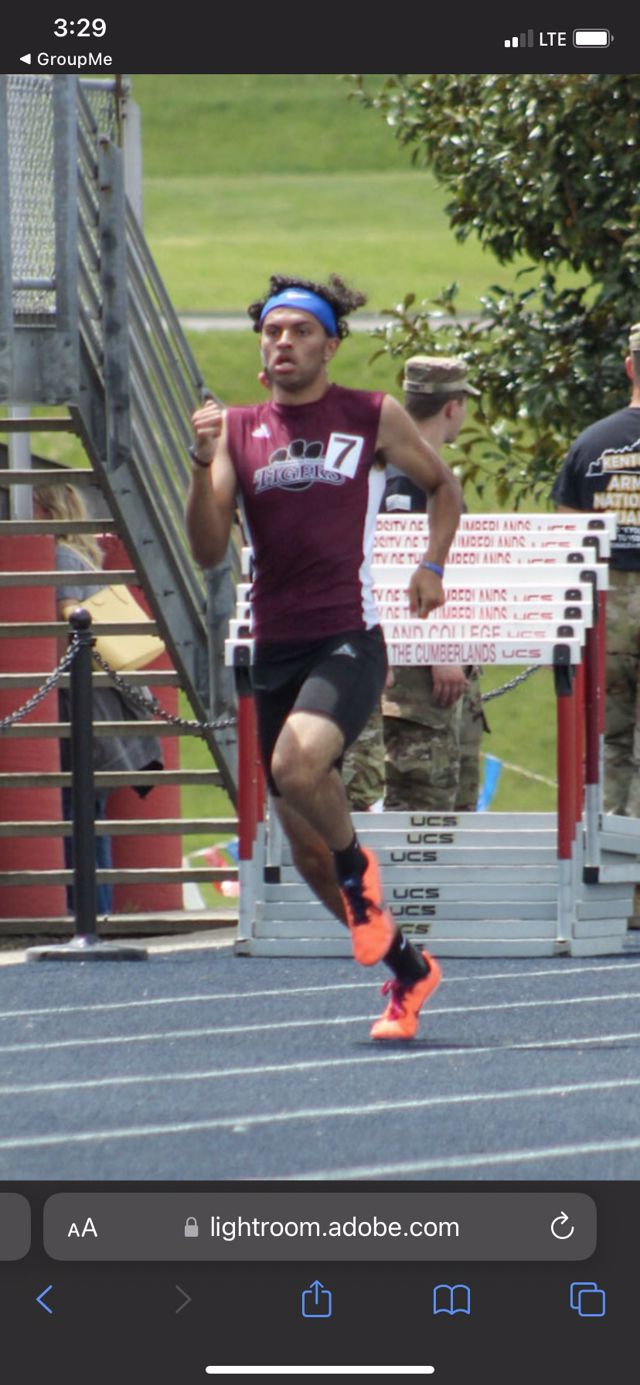 Athlete profile featured image number 4 of 6