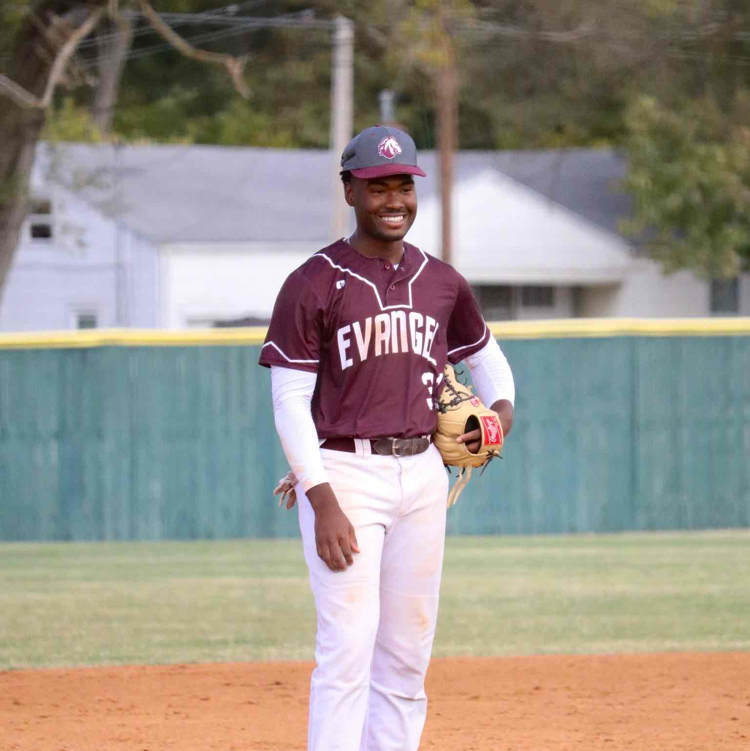 Rodell Andrews III athlete profile head shot