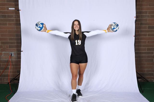 Athlete profile featured image number 2 of 4