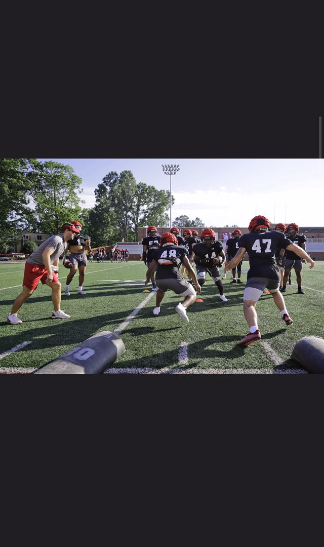 Athlete profile featured image number 1 of 4