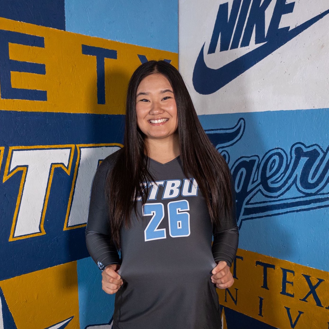 Shosha Weigand athlete profile head shot