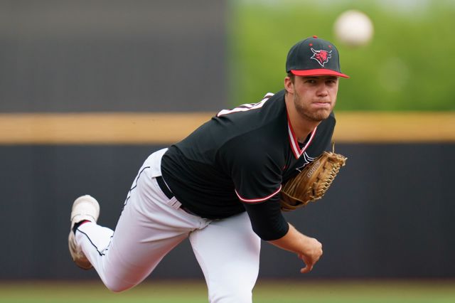 Athlete profile featured image number 2 of 4