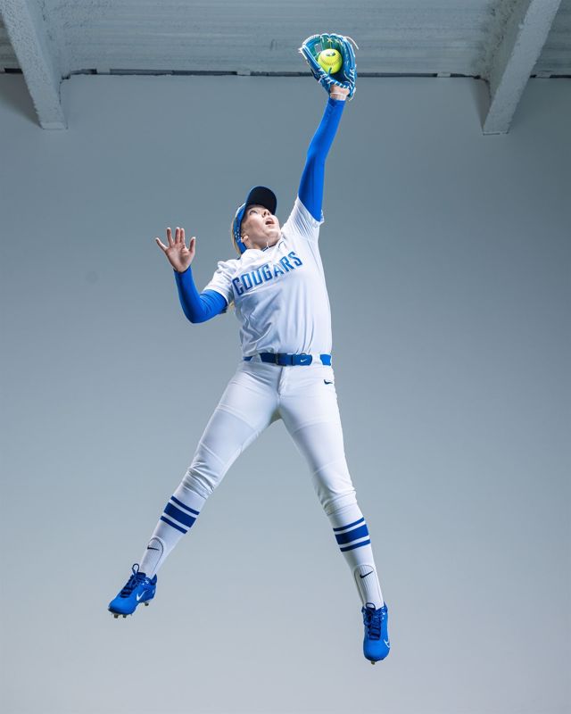 Athlete profile featured image number 2 of 4