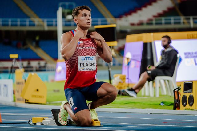 Athlete profile featured image number 3 of 5