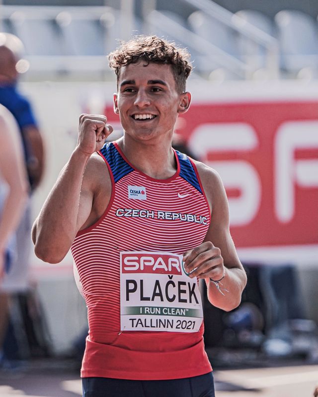 Athlete profile featured image number 6 of 7