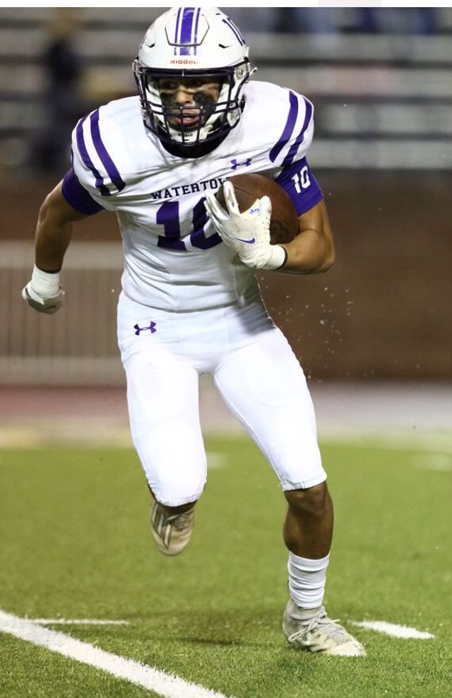 Athlete profile featured image number 4 of 4