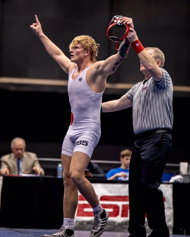 Athlete profile featured image number 2 of 5