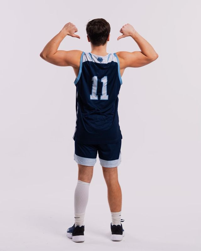 Athlete profile featured image number 2 of 5
