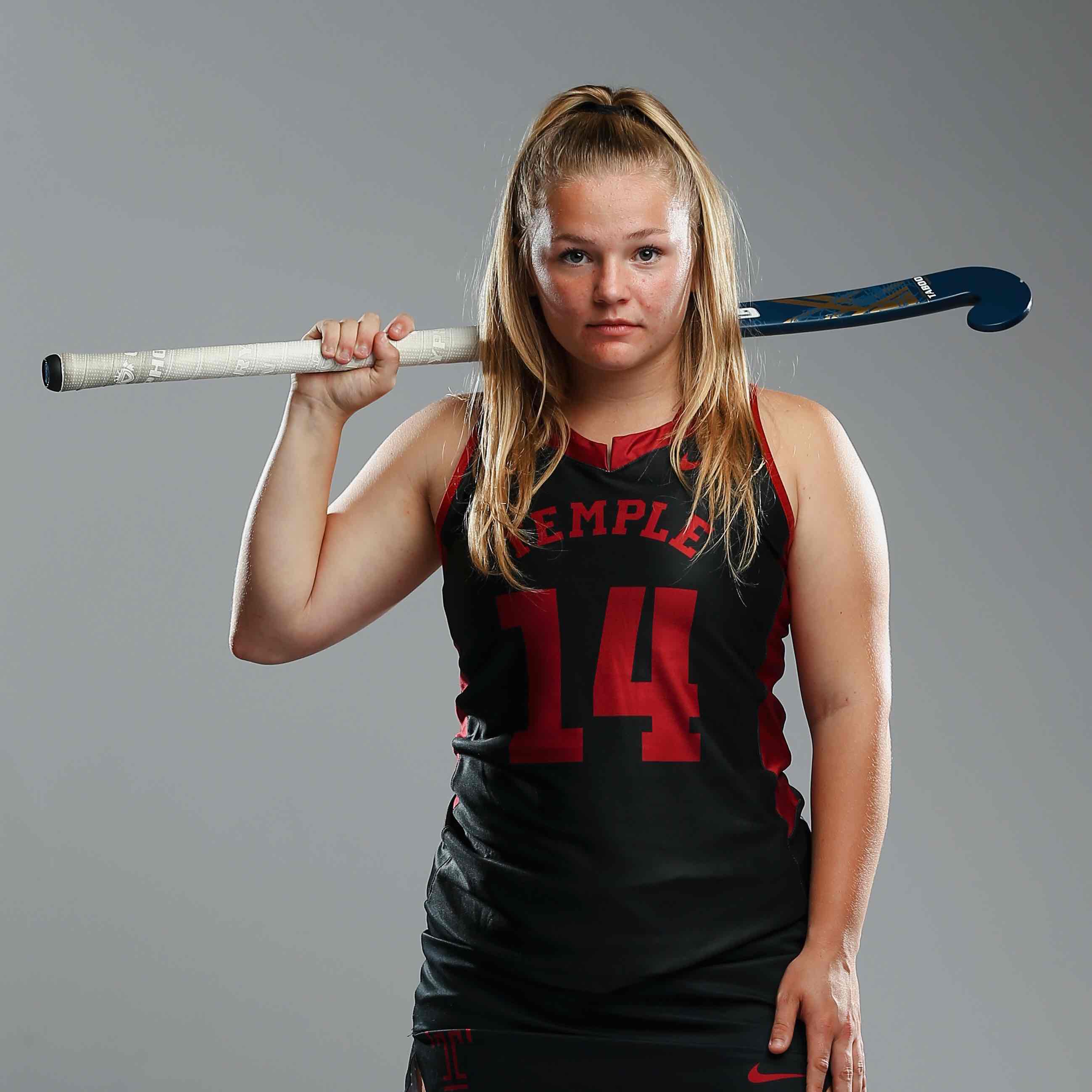 Cassandra Romanczuk athlete profile head shot