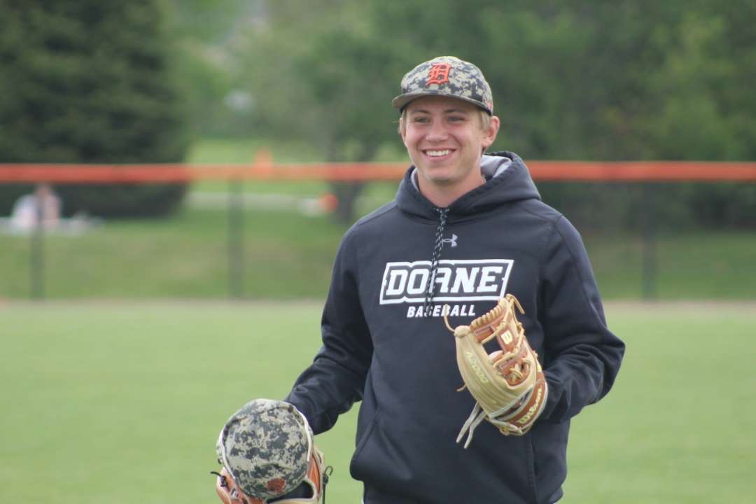 Zach Brown athlete profile head shot