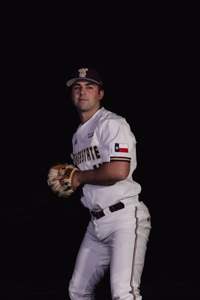 Athlete profile featured image number 3 of 5