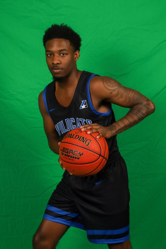 Athlete profile featured image number 2 of 4