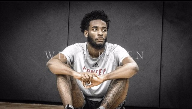 Athlete profile featured image number 1 of 4