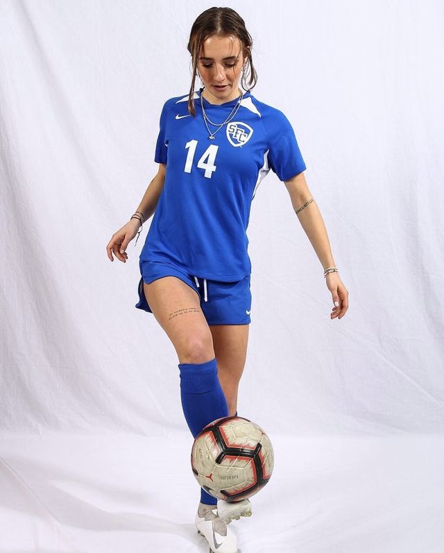 Athlete profile featured image number 4 of 4