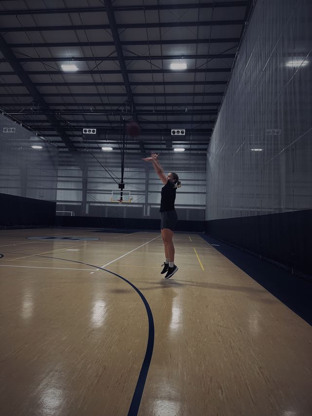 Athlete profile featured image number 2 of 4