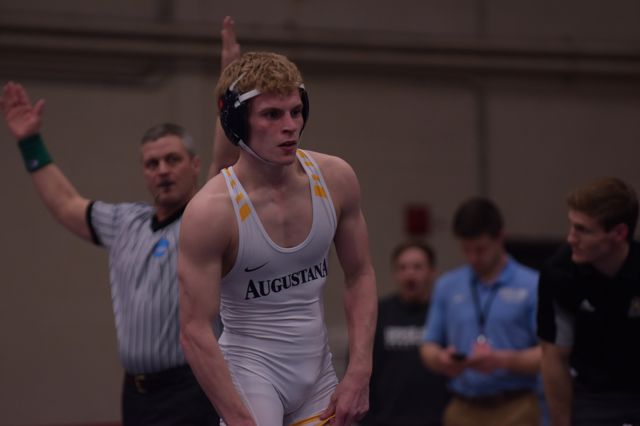 Athlete profile featured image number 1 of 4