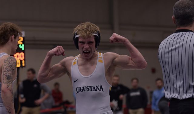 Athlete profile featured image number 2 of 4