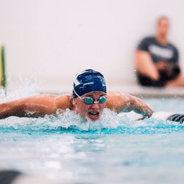 Athlete profile featured image number 4 of 4