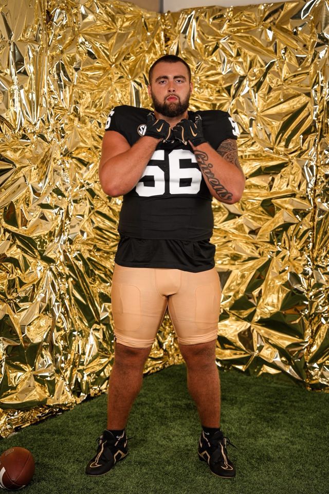 Athlete profile featured image number 1 of 5