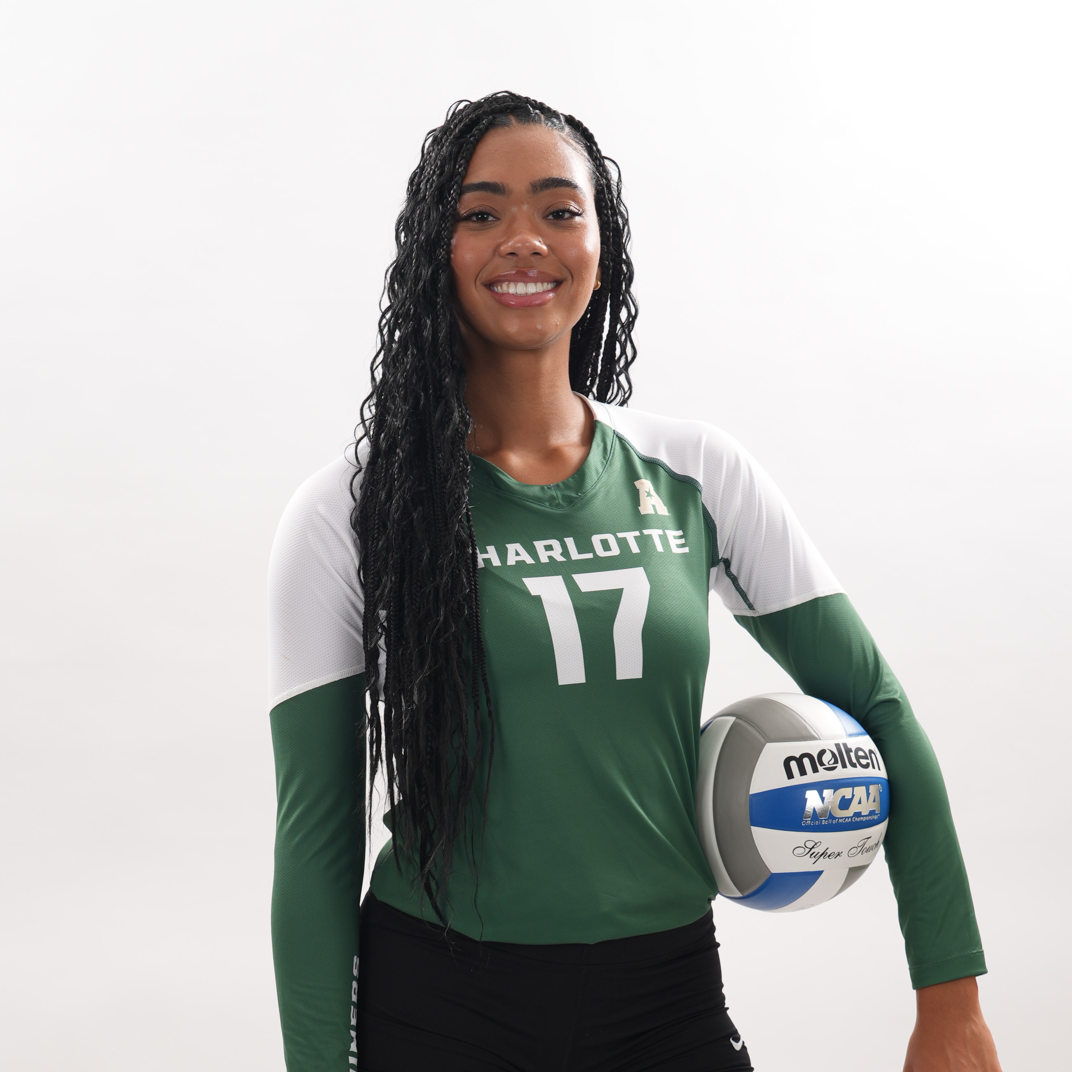 Amaya Roberson athlete profile head shot