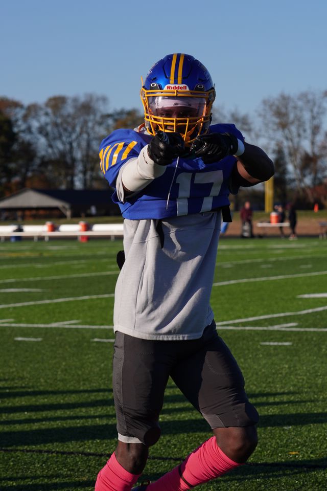 Athlete profile featured image number 1 of 5