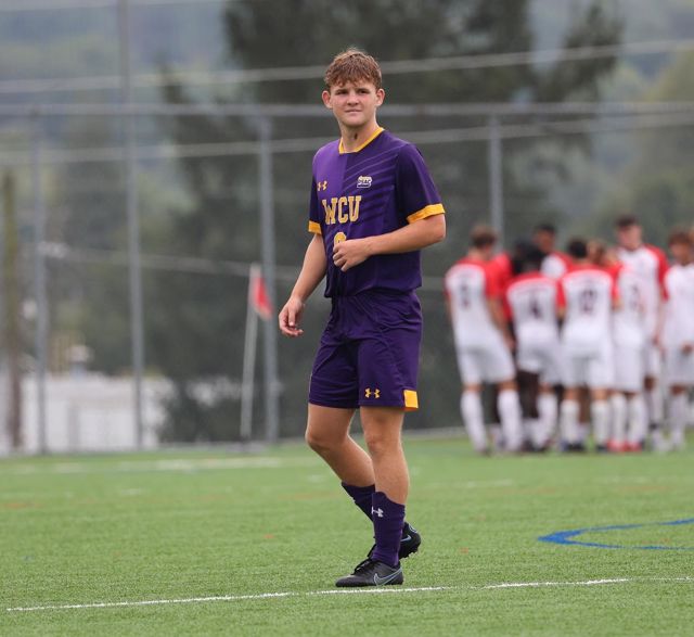 Athlete profile featured image number 1 of 4