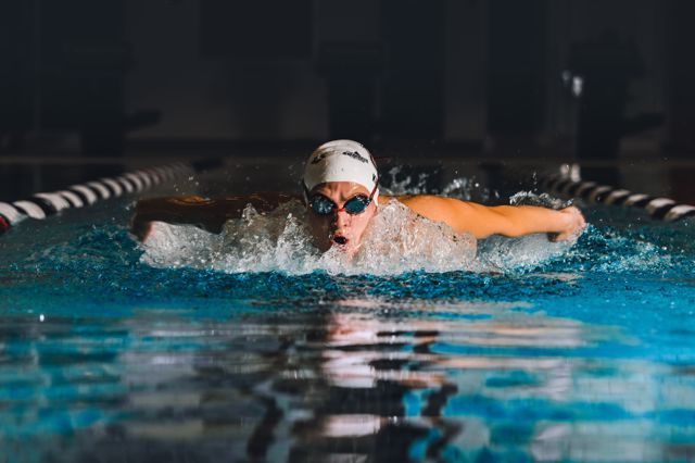 Athlete profile featured image number 1 of 4