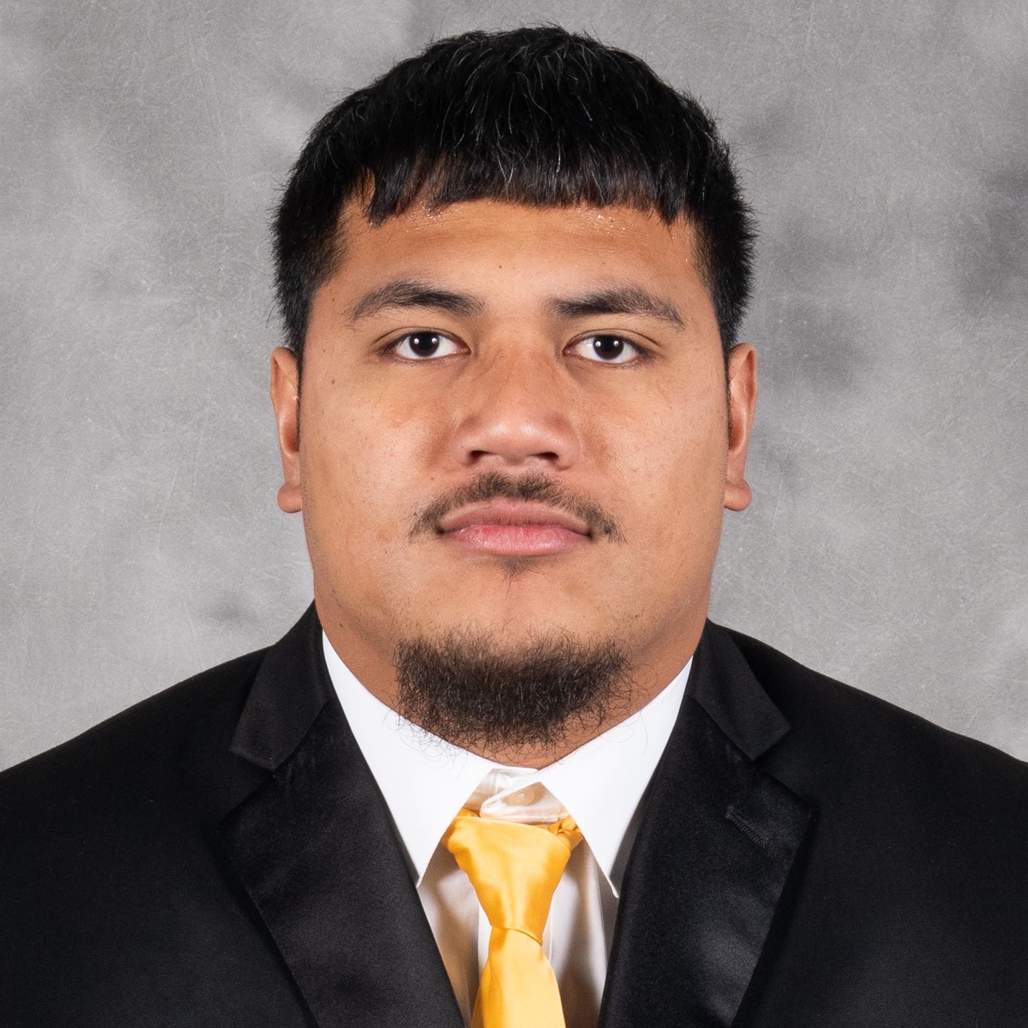 Fa'alili Fa'amoe athlete profile head shot