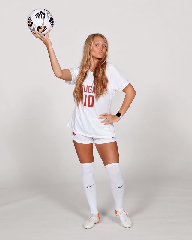 Athlete profile featured image number 1 of 4
